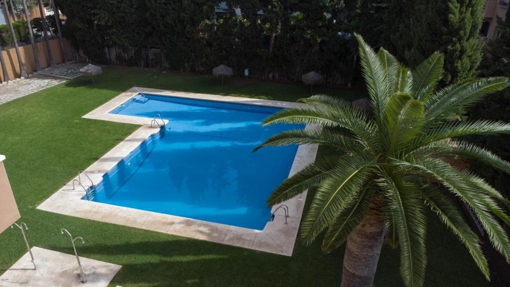 Ferienwohnung Duplex Beach Cabopino Marbella Exterior foto